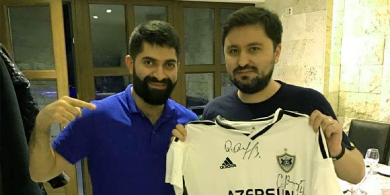 meshhur-ressam-qarabagin-formasi-ile