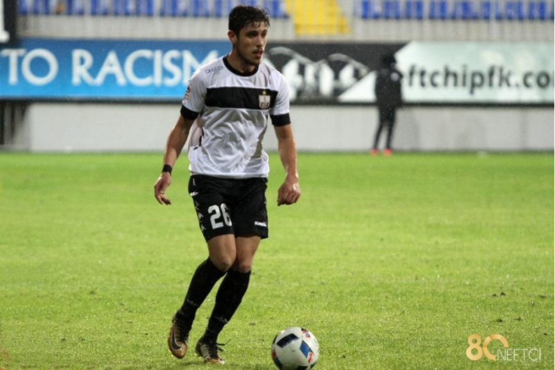 bu-komandada-oldugum-uchun-chox-xoshbextem-neftchinin-futbolchusu