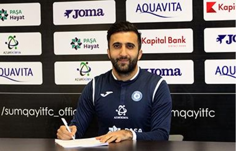 sumqayit-ilk-transferini-reallashdirdi