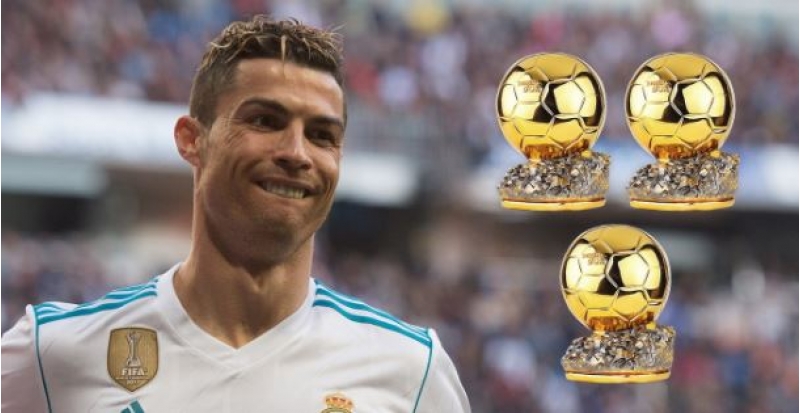 ronaldu-daha-3-qizil-top-isteyir
