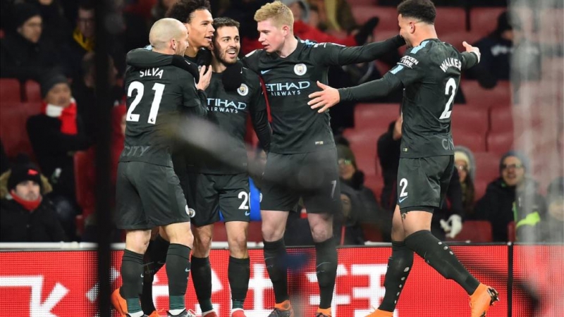 manchester-sitiden-arsenala-futbol-dersi