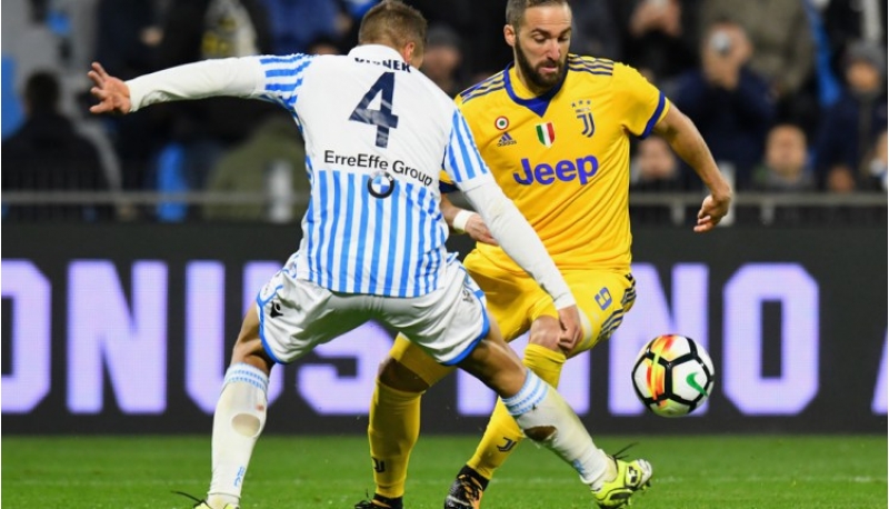 yuventus-spal-la-bacarmadi