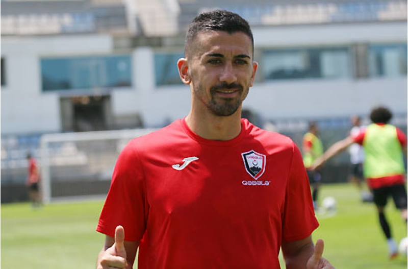 qebelede-oldugum-uchun-xoshbextem-sabien-lilay