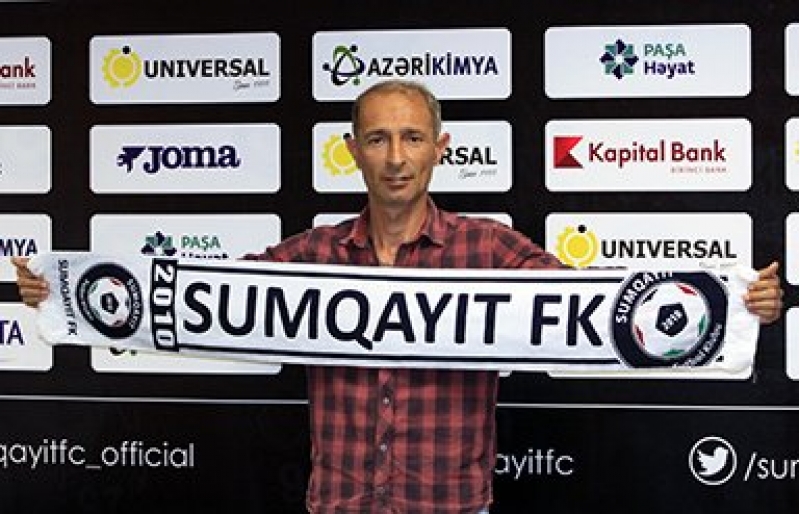 sumqayit-elbrus-memmedovla-muqavile-yeniledi