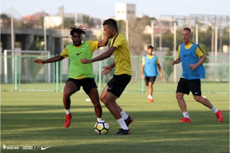 neftchi-premyer-liqanin-oyununa-hazirlashir