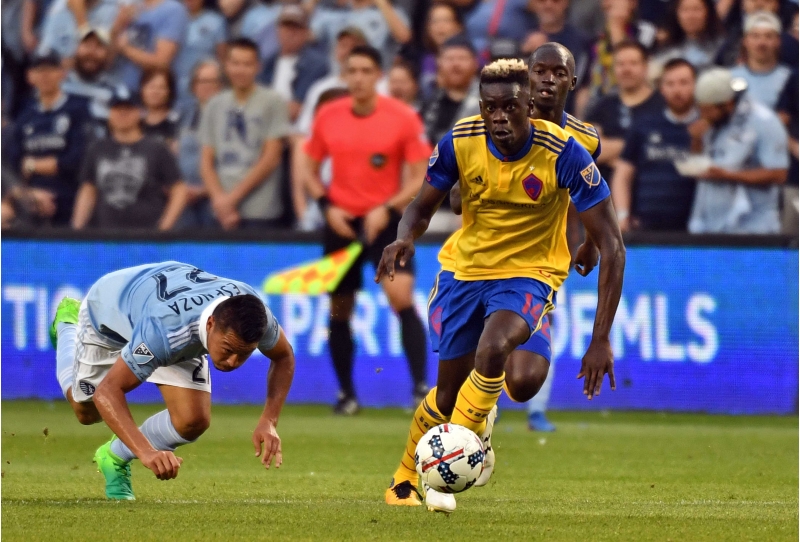 neftchinin-futbolchusu-millide