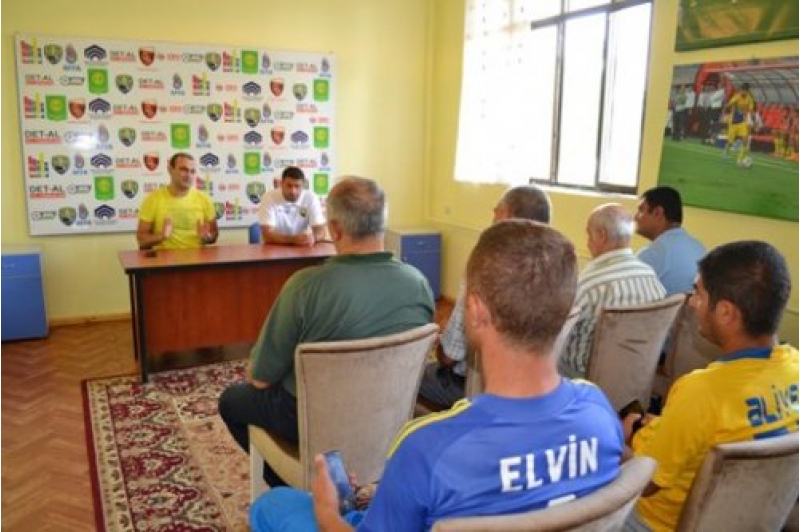 kepez-rehberliyi-azarkeshlerle-gorushub