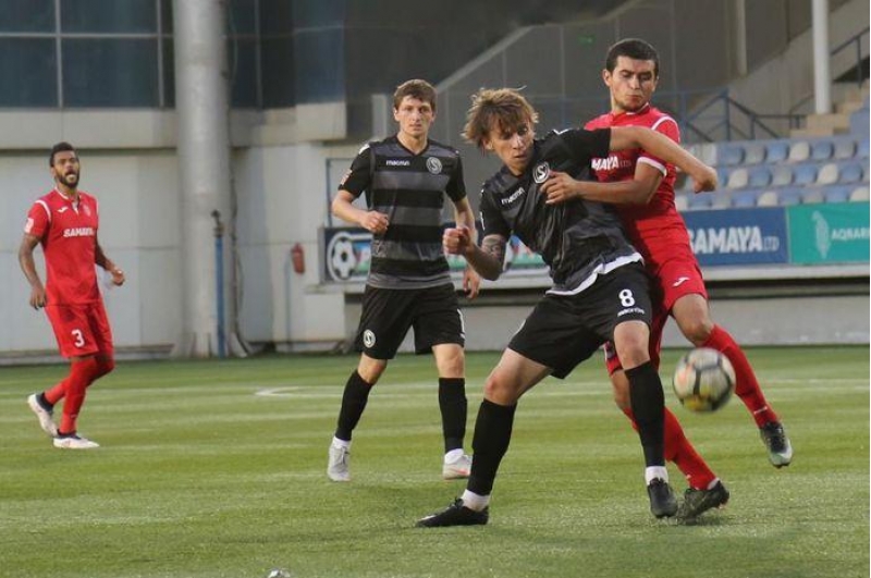 keshle-sebaili-qebul-edir-3