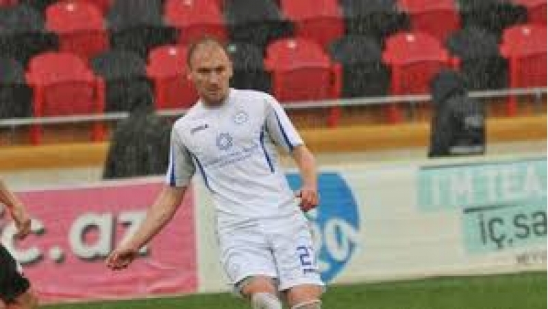 skarlatake-yeni-klubu-ile-muqavile-baglayib