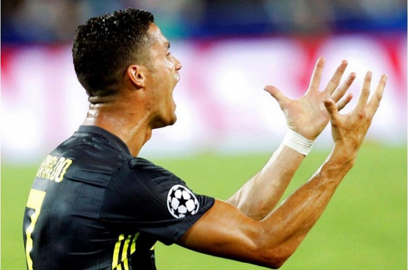 uefa-ronaldunun-cezasini-achiqladi