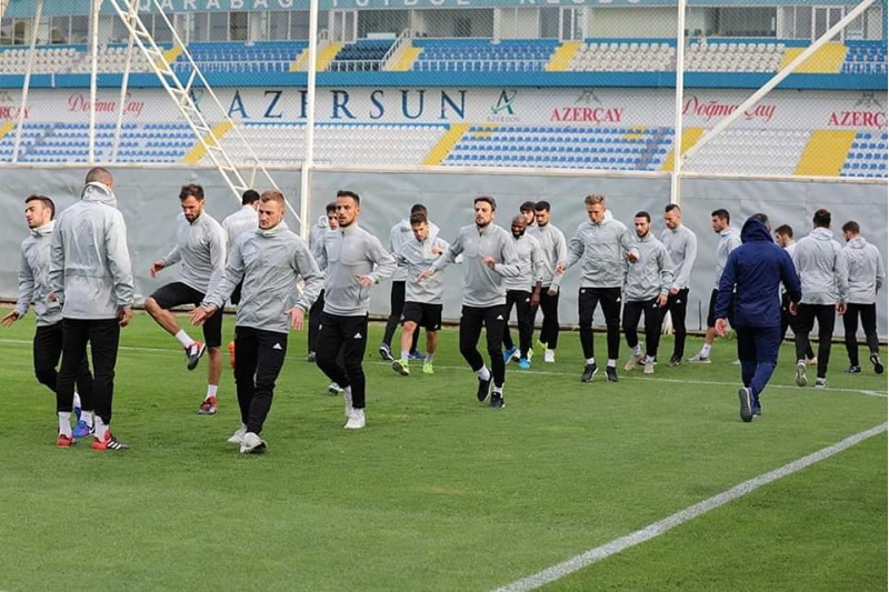 qarabag-londona-yollanir