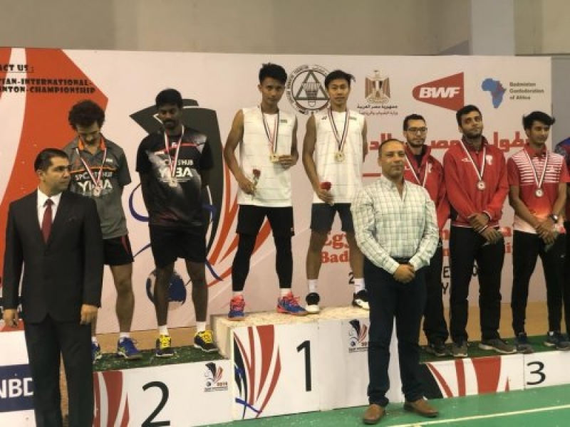 badmintonchularimiz-misirden-iki-qizilla-donur