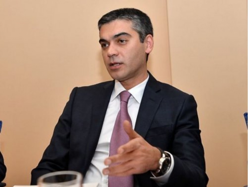 neftchinin-sabiq-prezidenti-avroliqa-oyununda