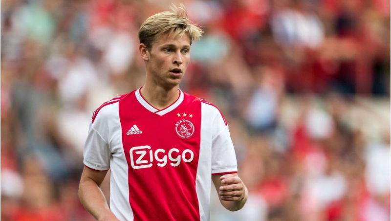 manchester-siti-21-yashli-futbolchuya-rekord-mebleg-odemeye-hazirlashir