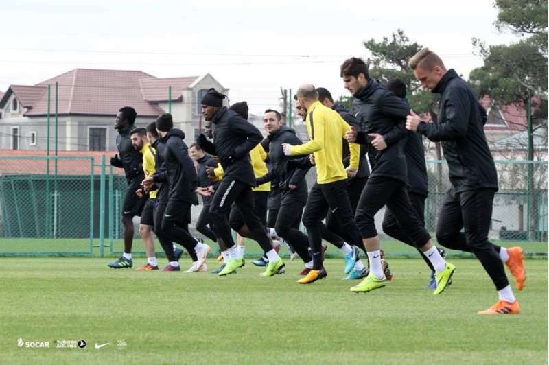 neftchi-sumqayitla-oyuna-hazirlashiq