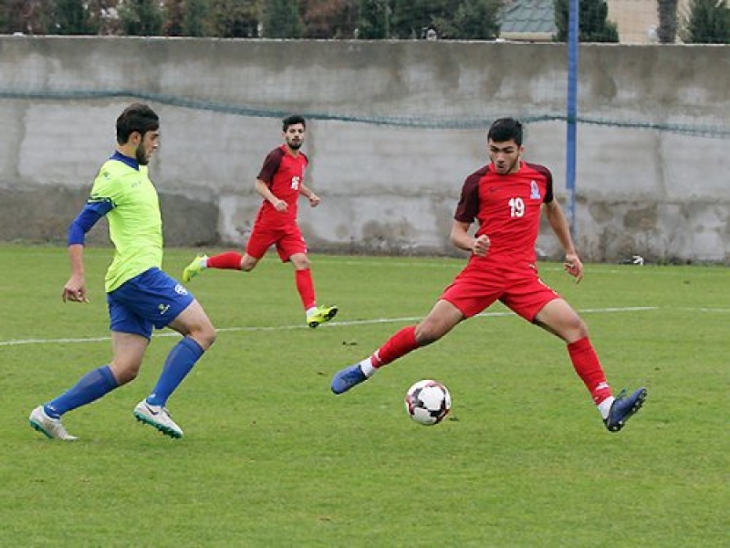 musa-qurbanov-het-trik-etdi