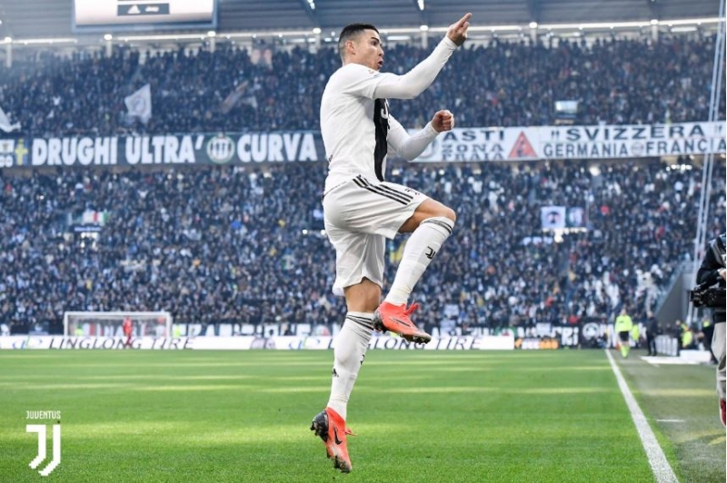 yuventus-qalib-geldi-latsio-torino-ile-uz-uze