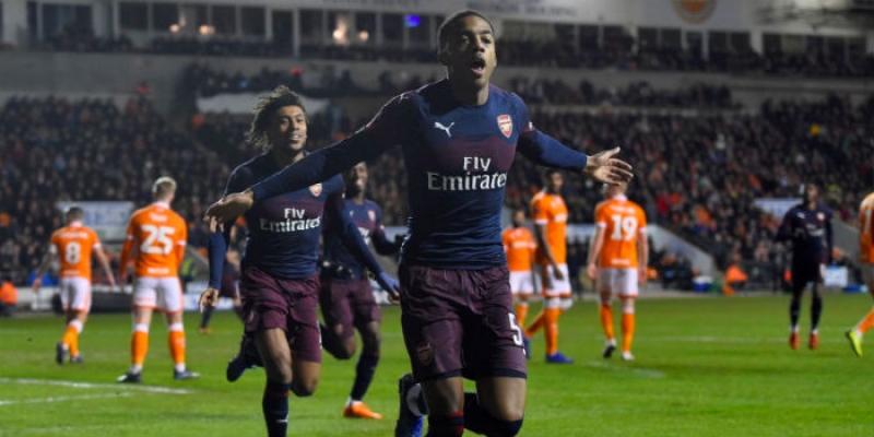 arsenal-3-qolla-merhele-adladi