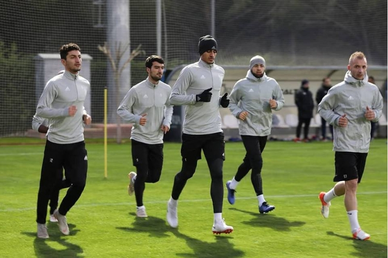 qarabag-bakiya-qayitdi