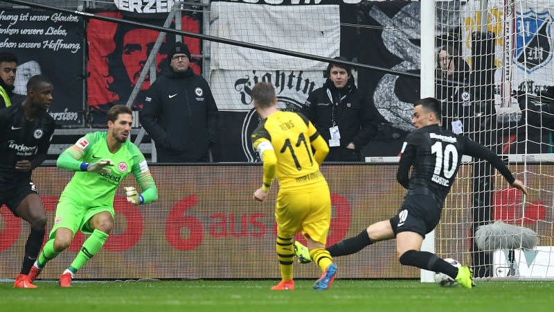 borussiya-ayntraxtin-muqavimetini-qira-bilmedi