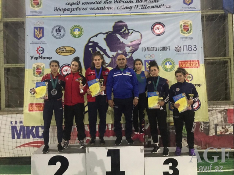 guleshchilerimiz-ukraynadan-4-medalla-qayidir