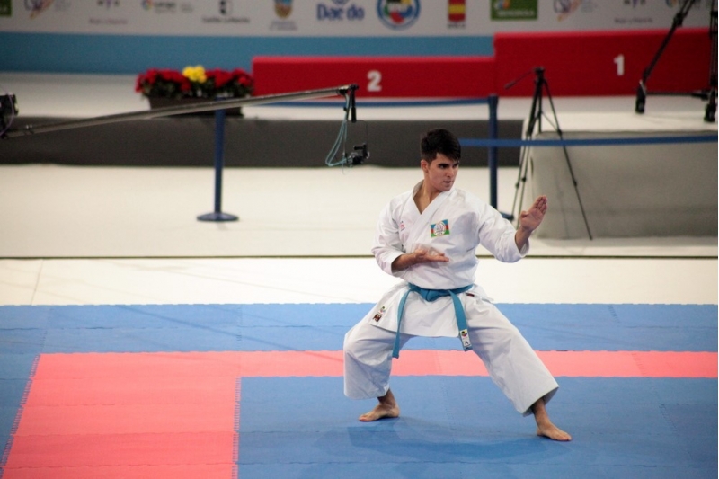 karate-uzre-azerbaycan-millisi-avropa-chempionatinda-3-cu-medali-qazanib