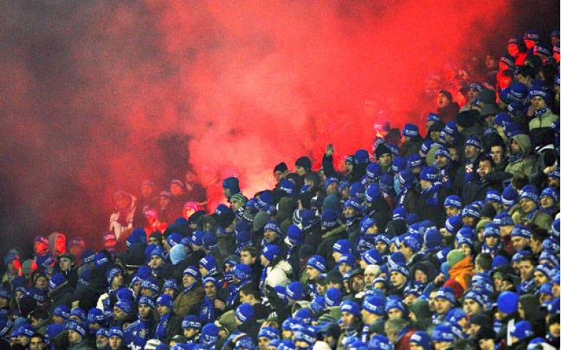 uefa-dan-zaqreb-dinamosuna-ceza