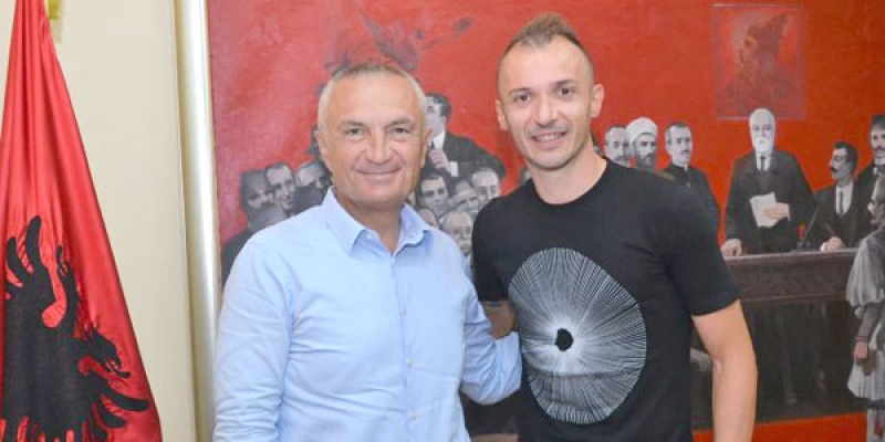 albaniya-prezidenti-qarabagin-futbolchusu-haqda-danishib