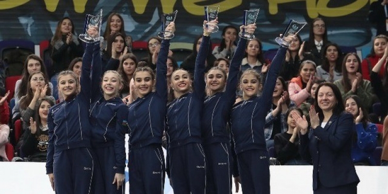 bedii-gimnastika-komandamizdan-qizil-medal