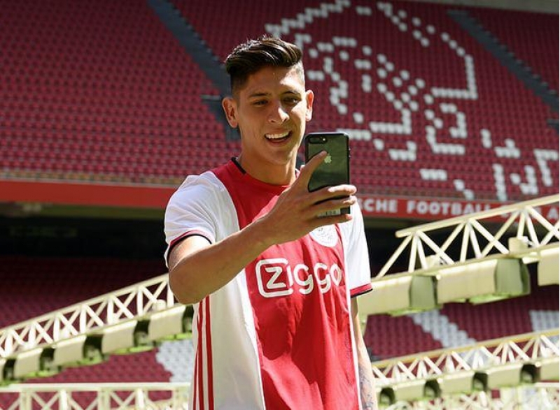 ayaksda-yeni-futbolchu