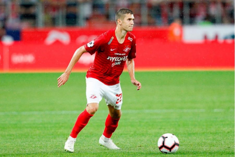 neftchinin-reqibinden-tecili-transfer