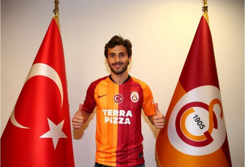 qalatasaraydan-yeni-transfer