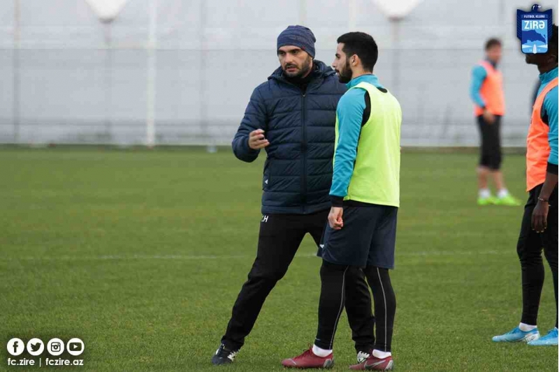 zaur-heshimovdan-qelebe-sherhi