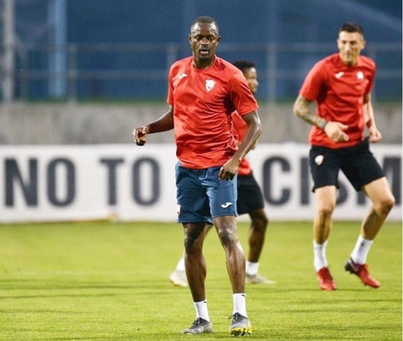 qebele-legioneri-ile-yollari-ayirdi