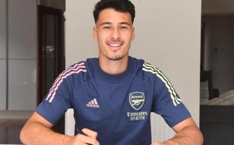 arsenalda-yeni-muqavile-2
