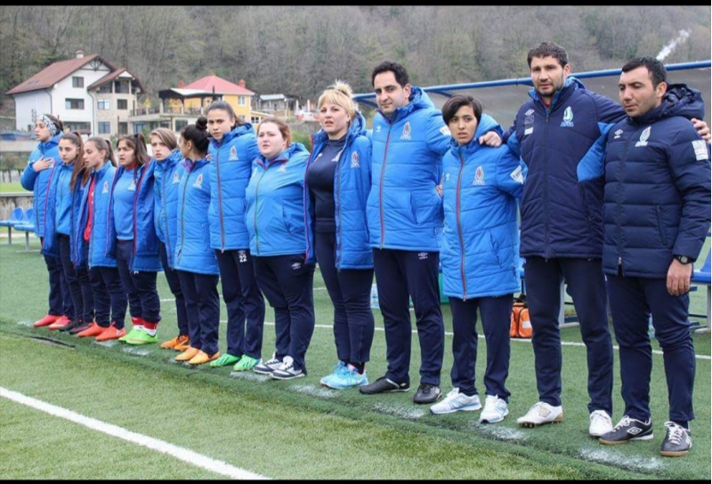 millimizin-bash-meshqchisi-olen-futbolchumuzun-xatiresi-barede