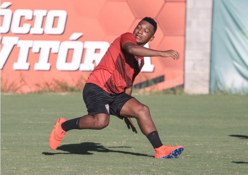 hansi-klub-qebeleye-yox-dedi