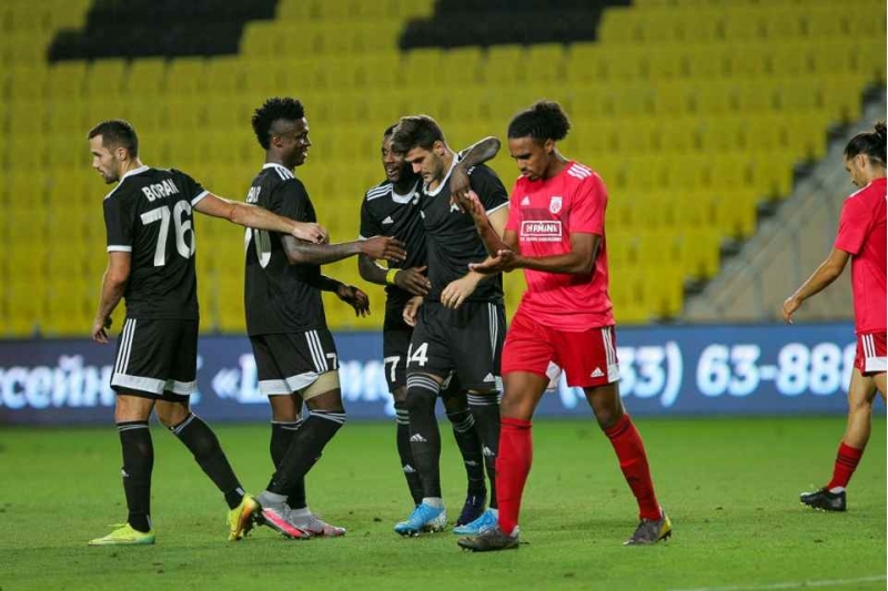 sherifi-qarabaga-reqib-eden-qelebe
