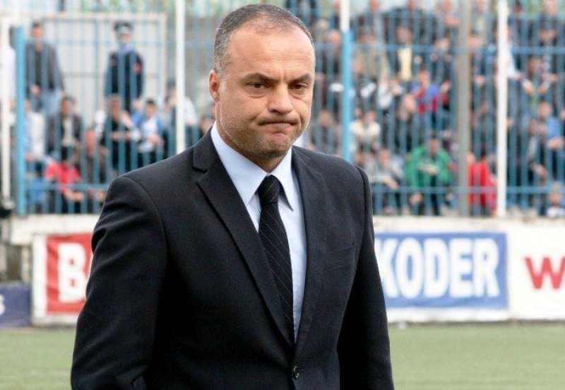 keshlenin-reqibi-qaygilidir