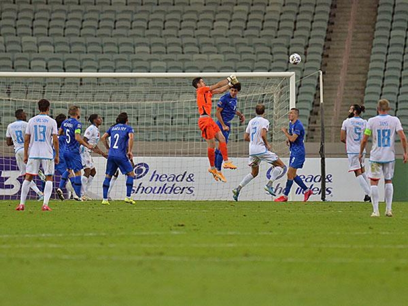 emil-balayev-avropada-ilk-beshlikde