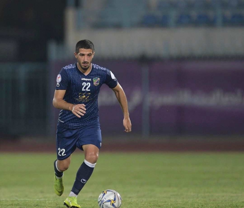 sabiq-futbolchusu-qebeleye-qayidir