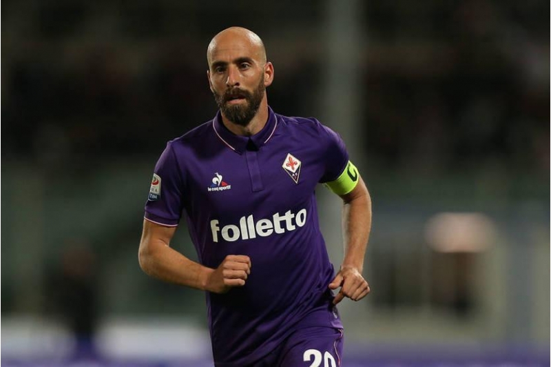 35-yashli-futbolchu-italiya-klubunda