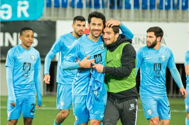 rauf-eliyev-60-a-chatdi