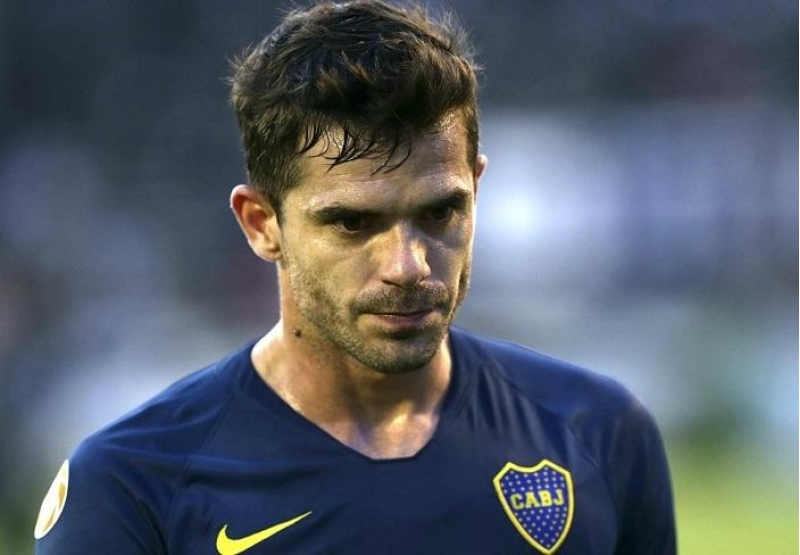 qaqo-karyerasini-bitirdi