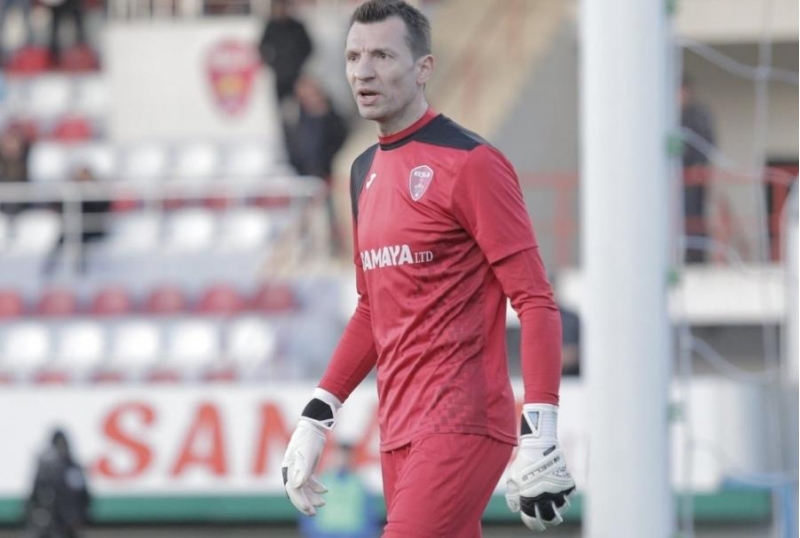 keshlenin-legioneri-millide-rekorda-imza-atdi