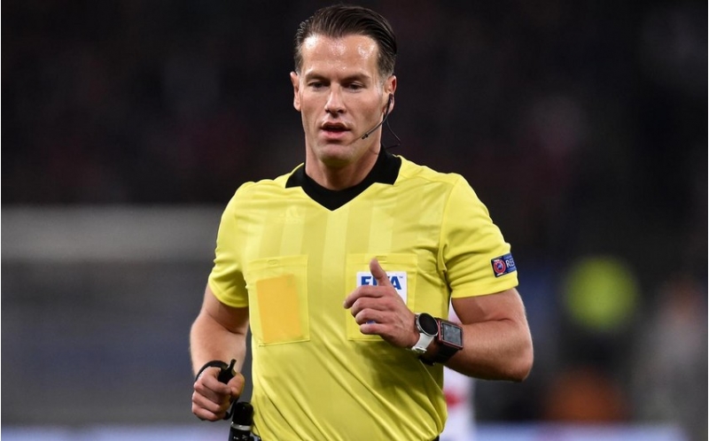 qalmaqalli-psj-bashakshehir-matchinin-hakimleri-deyishdirildi