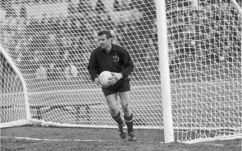 futbol-tarixinin-en-yaxshi-qapichisi-mueyyenleshdi