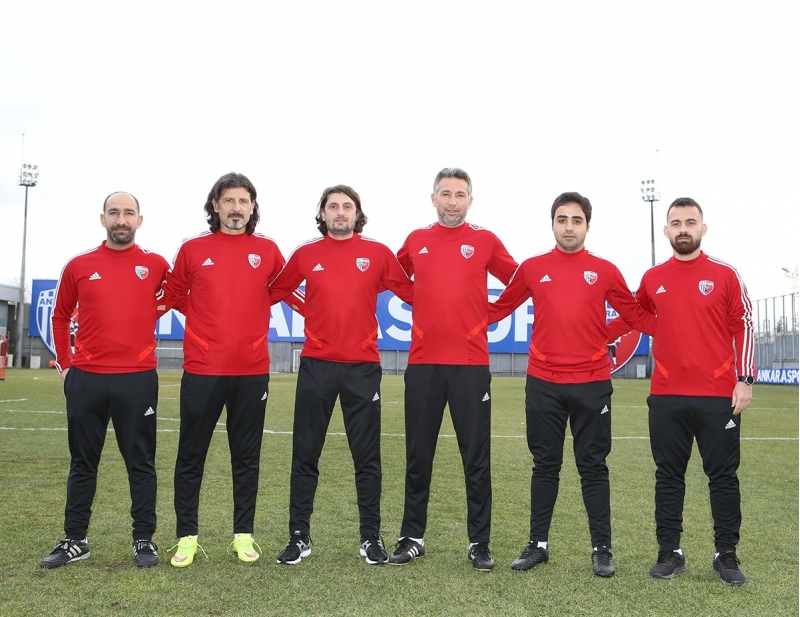 neftchi-ve-qarabagin-sabiq-meshqchisi-turkiye-klubunda
