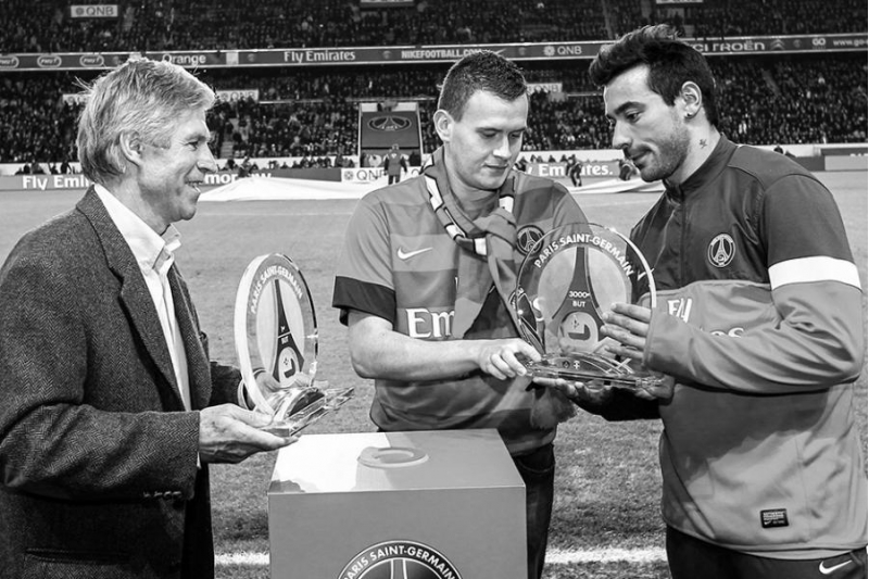 ilk-qolu-vuran-dunyassini-deyishdi