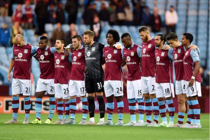 ingiltere-klubu-bazasini-niye-bagladi